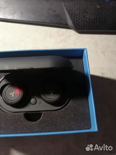 Беспроводные наушники