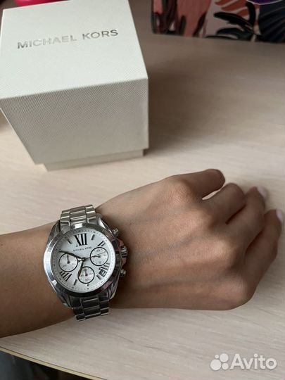 Часы Michael Kors