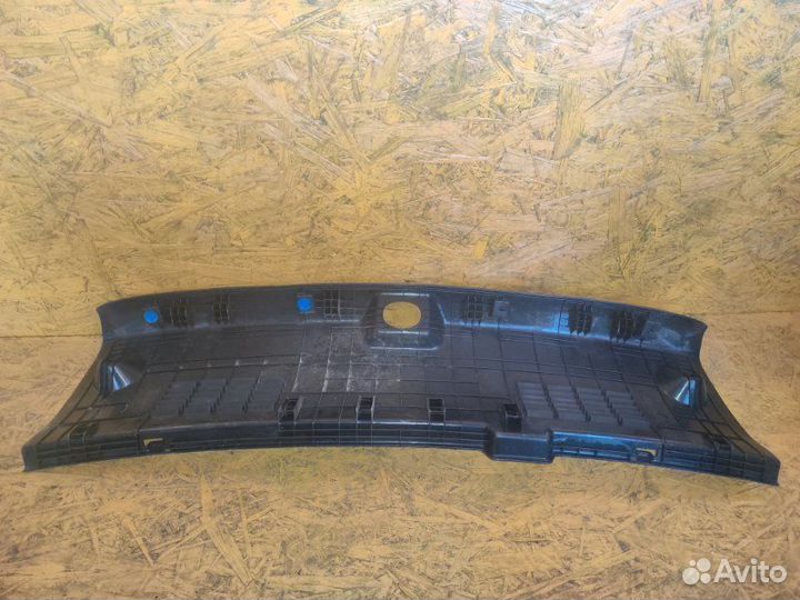 Накладка багажника Kia Rio FB 1.4 G4LC 2019