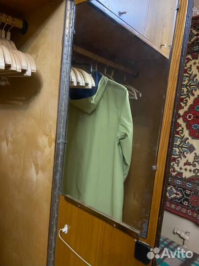 Шифоньер с антресолью