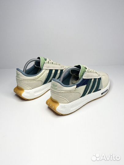 Кроссовки Adidas