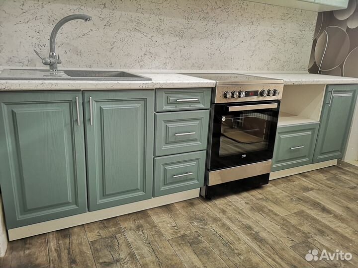 Кухни на заказ в 93м серию