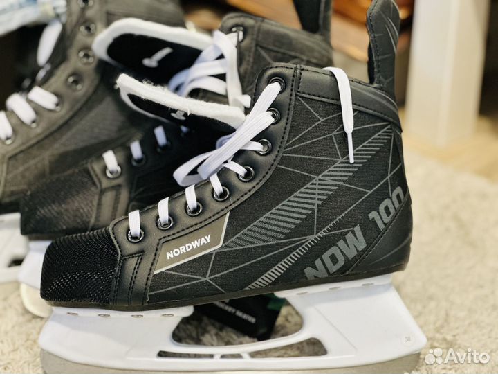 Коньки новые