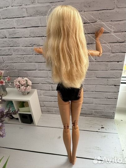 Барби Тереза 2005