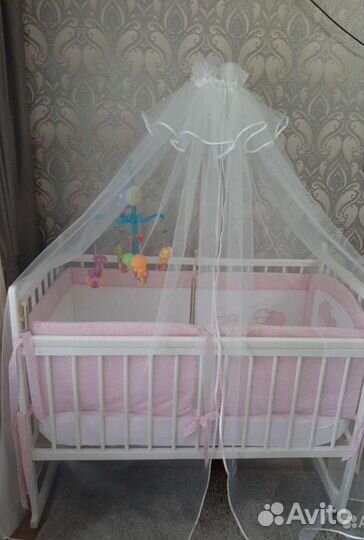 Детская кроватка
