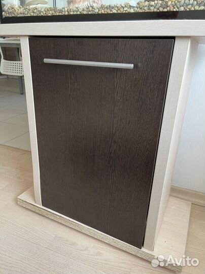 Аквариум с тумбой бу (неотделимы)