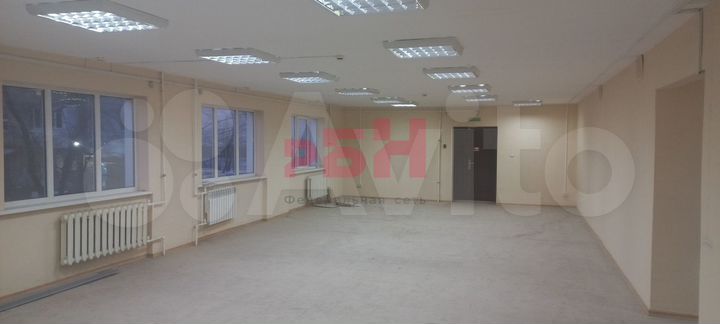 Продам помещение свободного назначения, 203 м²