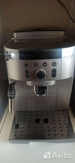 Кофемашина delonghi ecam.250.31 SB