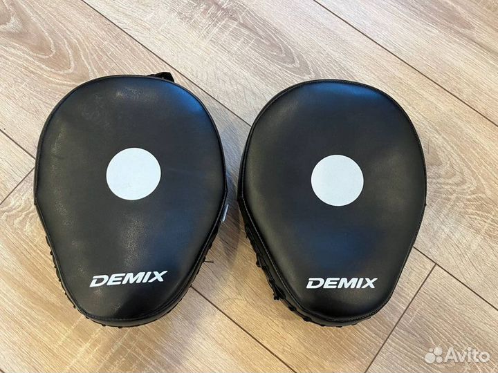 Боксерские лапы Demix