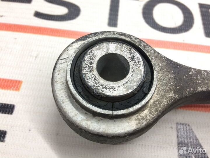 Стойка стабилизатора передняя левая Volkswagen