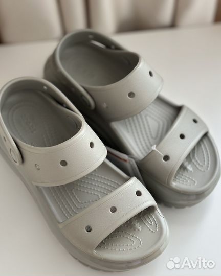 Crocs женские