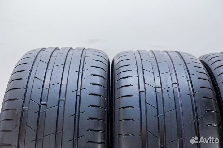 Nokian Tyres Hakka Black 2 255/45 R19 104Y