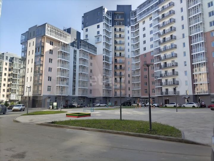 2-к. квартира, 60 м², 9/9 эт.