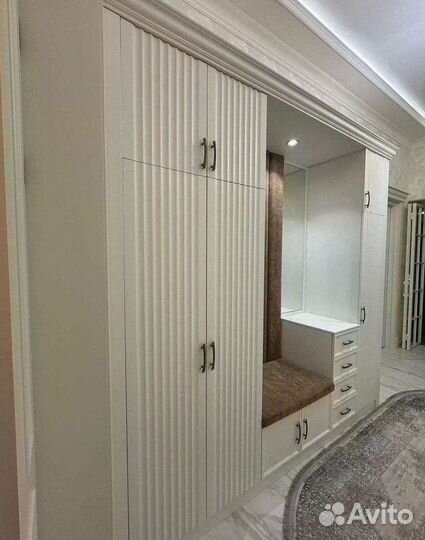 Встроенный шкаф