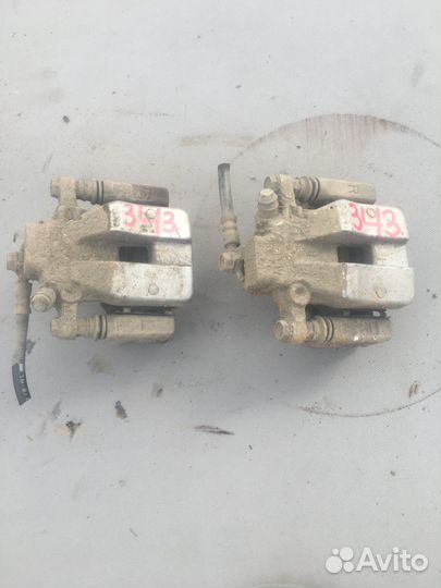 Задние суппорта Тойота камри Xv40 цена за шт