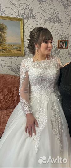 Свадебное платье