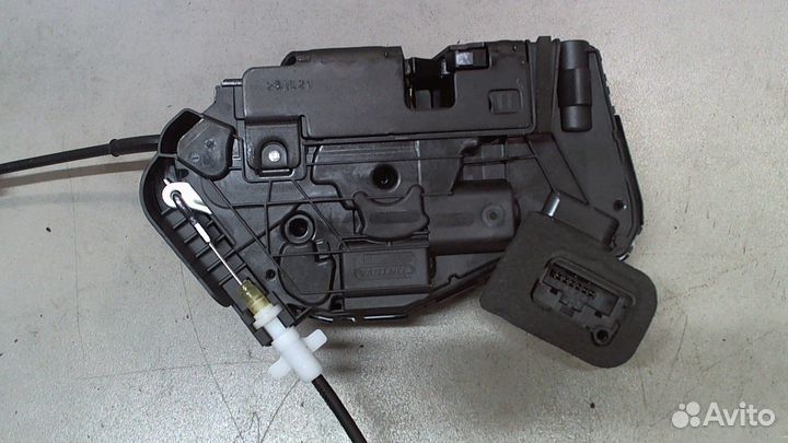 Замок двери Volkswagen Tiguan 2020, 2022