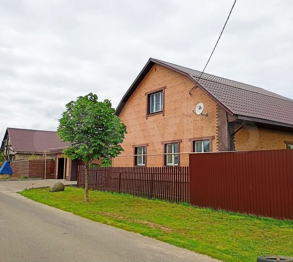 Дом 190 м² на участке 13,5 сот.