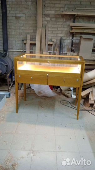 Витрина музейная