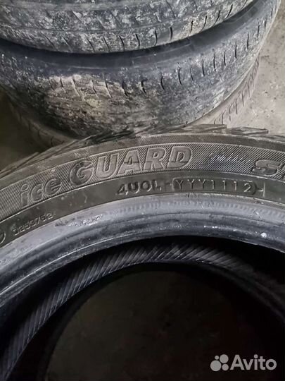 Yokohama Ice Guard IG50 235/45 R17 97T
