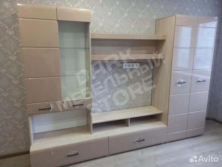 Гостиная 2,8