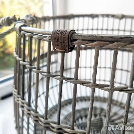 Корзина плетёная ажурная для пледов и подушек