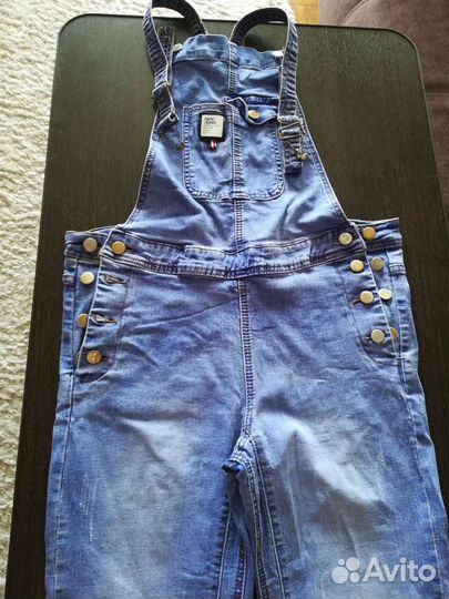 Джинсовый комбинезон женский 44-46
