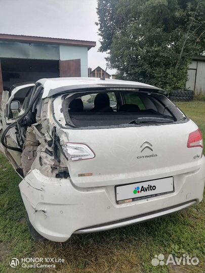 Citroen C4 1.6 МТ, 2011, битый, 190 828 км