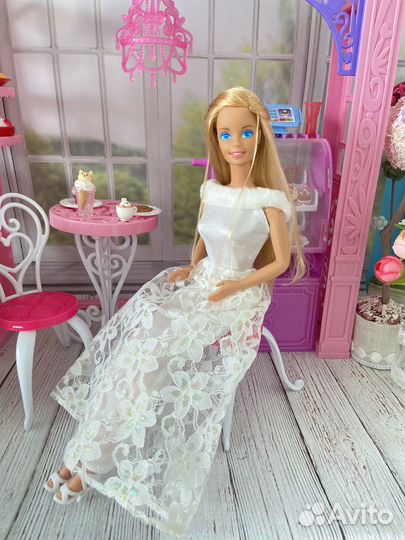 Skating Star /Star Dream Barbie 1987