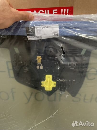 Лобовое стекло мерседес w223