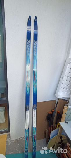 Беговые лыжи рекорд пластик 210