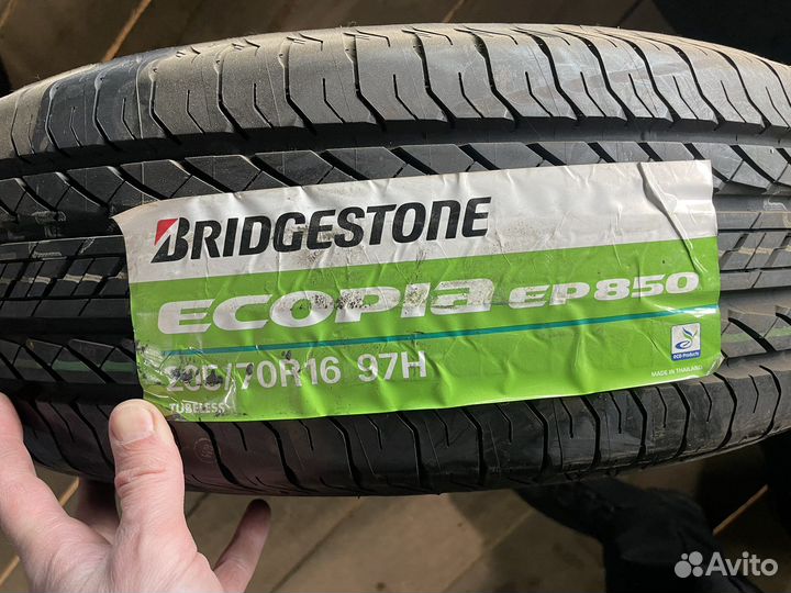 Bridgestone Ecopia EP850 205/70 R16 97H