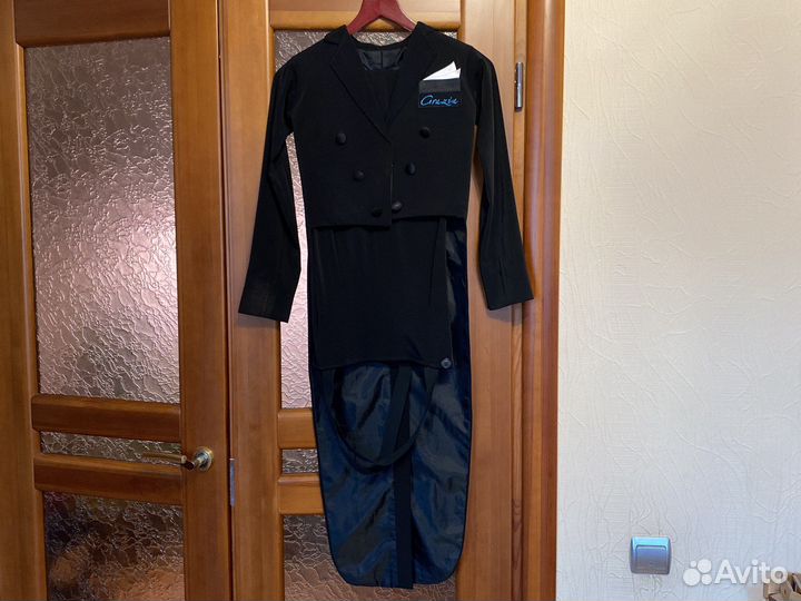 Фрак для бальных танцев