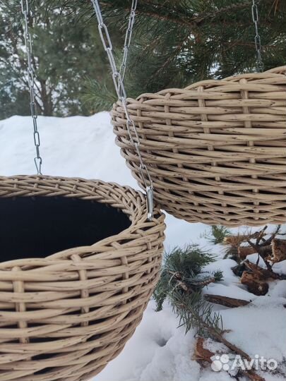 Кашпо подвесное из ротанга