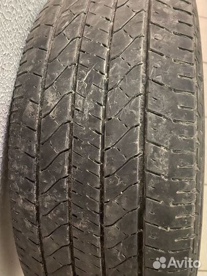 Yokohama AVS Sport V102 215/65 R16