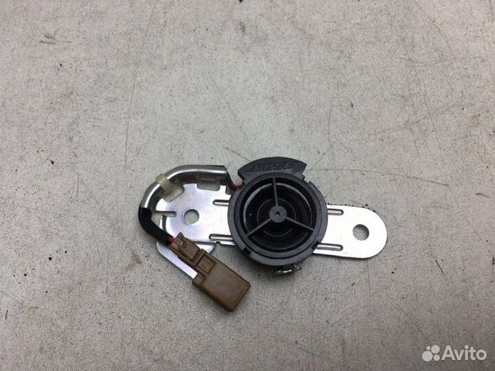 Динамик задний левый Nissan Armada 5.6