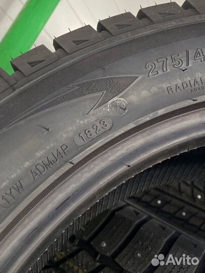 Tri Ace Snow White II 275/45 R20 110V