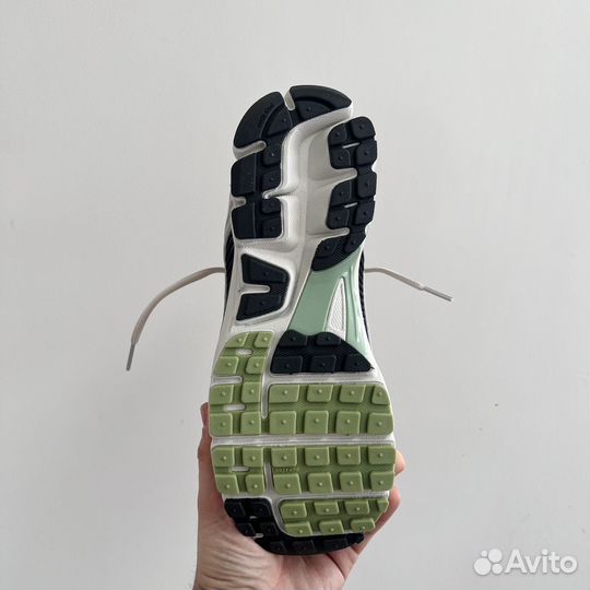 Nike air zoom vomero 5