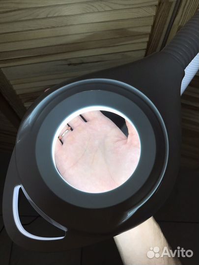 Лампа лупа косметологическая