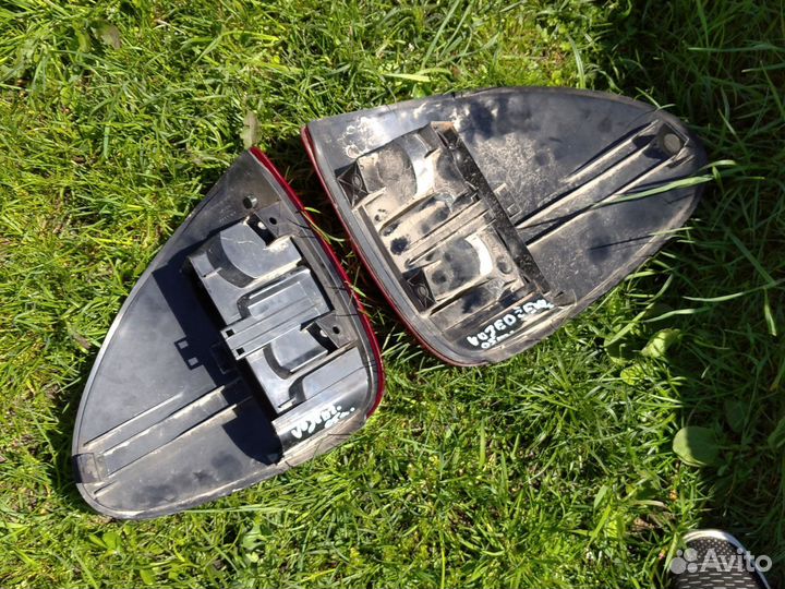 Задние фонари Крайслер Вояджер 01-07 г