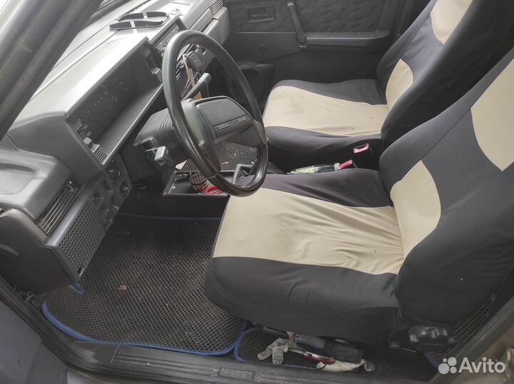 ВАЗ 2109 1.5 МТ, 2001, 200 932 км