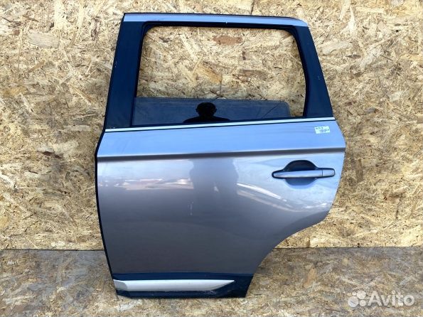 Задняя левая дверь Mitsubishi Outlander 3 2014-22