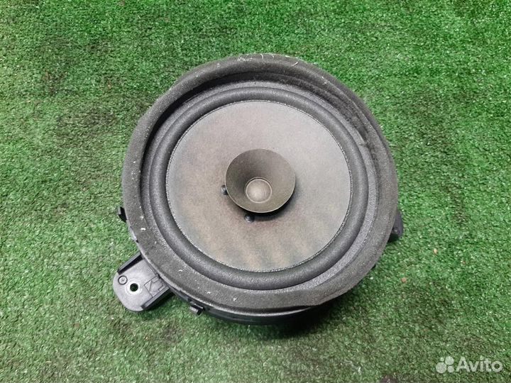 Динамик передней двери Mitsubishi Grandis 2008