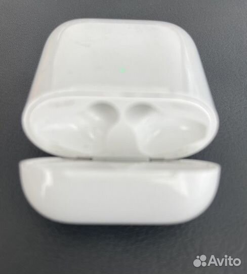 Зарядный кейс для AirPods Wireless Charging Case