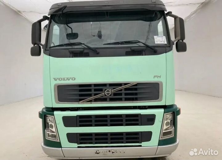 Pазбираем грузовик Volvo FH 2005-2008