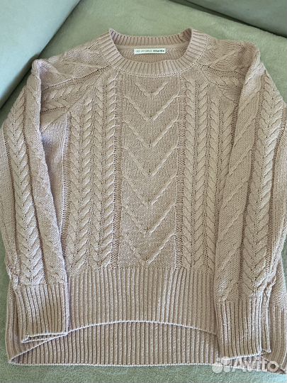 Свитер