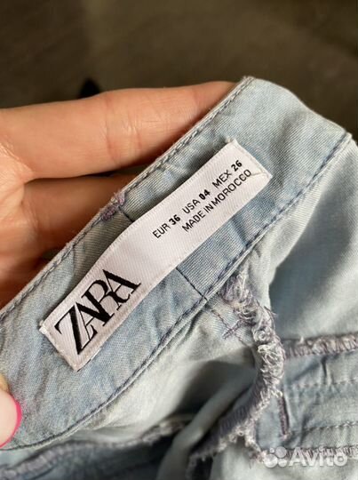 Джинсы Zara