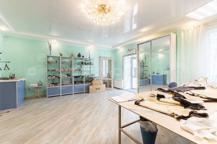 Продам помещение свободного назначения, 97.5 м²