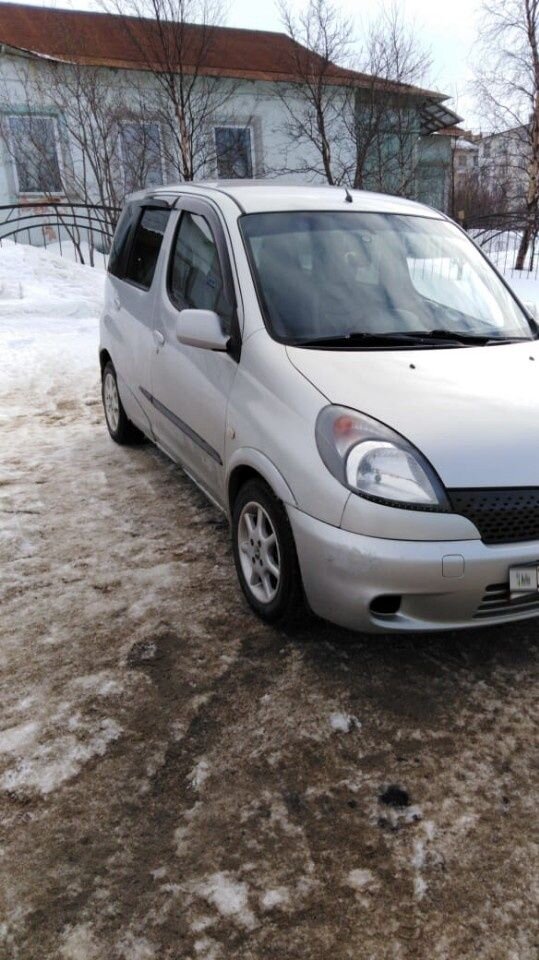 Toyota Yaris: фото владельца