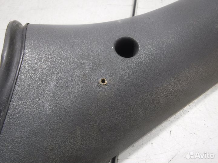 Обшивка стойки передней Iveco Daily